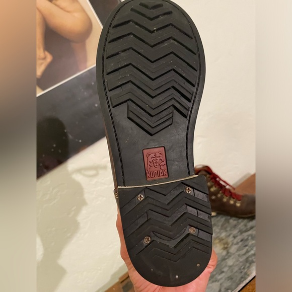 Kodiak Surrey II hiking boots. Size 6. GUC. - Picture 5 of 16